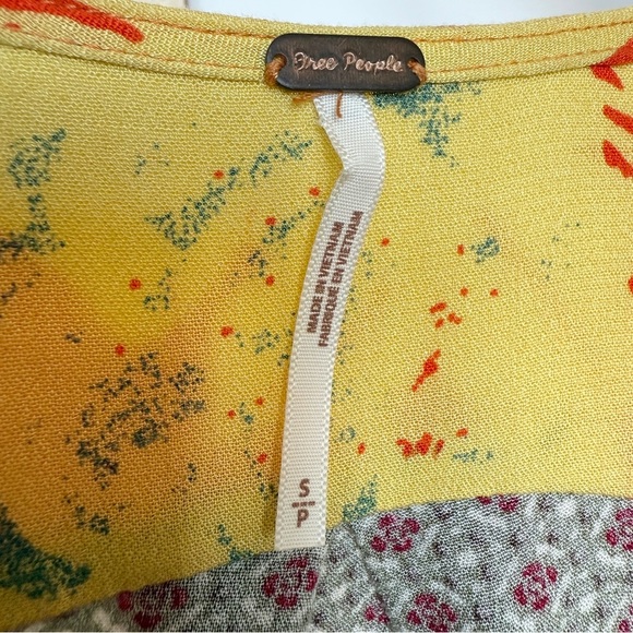 Free People Women's Floral Patchwork Boho Blouse V-Neck Long Sleeve S Flowy - Picture 7 of 11